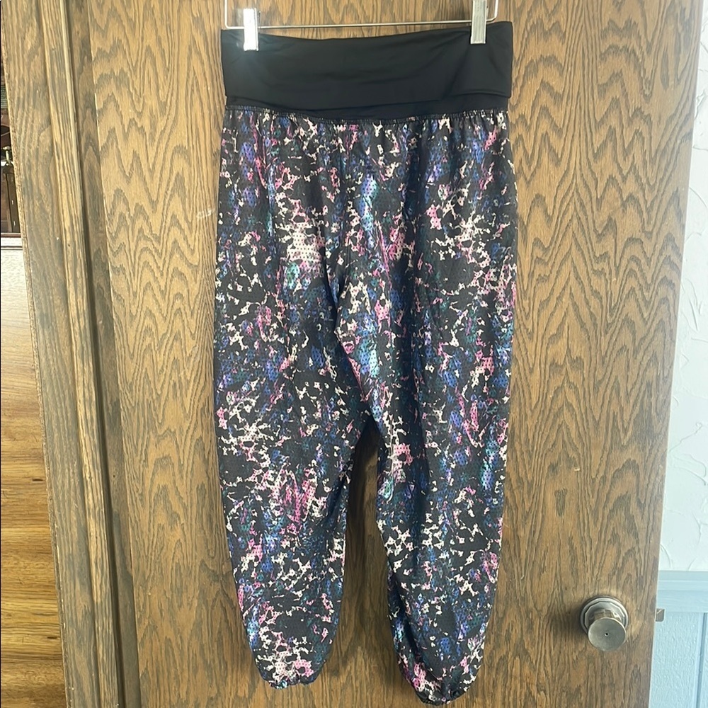 Lululemon Joggers High Rise Abstract Print Black Blue Pink Purple Mesh